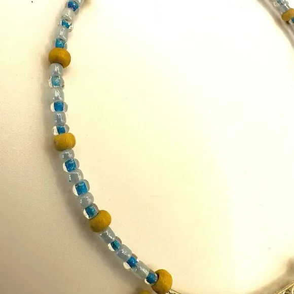 Blue and tan beaded choker necklace - Picture 5 of 7